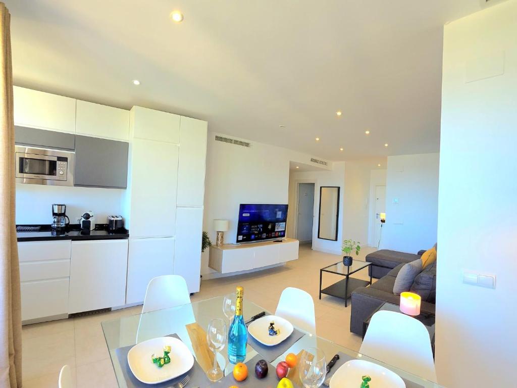 La Nogalera Vistas Modern 3bed 2 Bath with seaviews and private parking by NAMASTE ELITE - 3