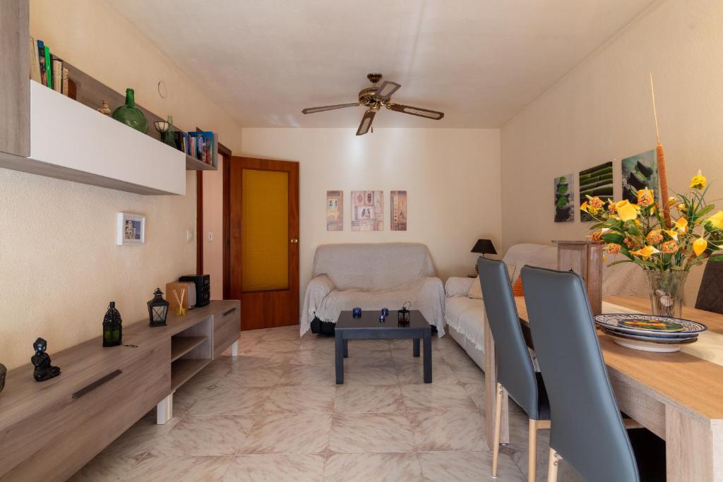 Global Vacacional, Acogedor piso familiar en Canet Playa - 5