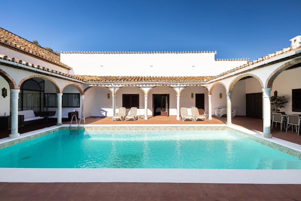 La Roca Rara - 8 Bedroom Villa - 1