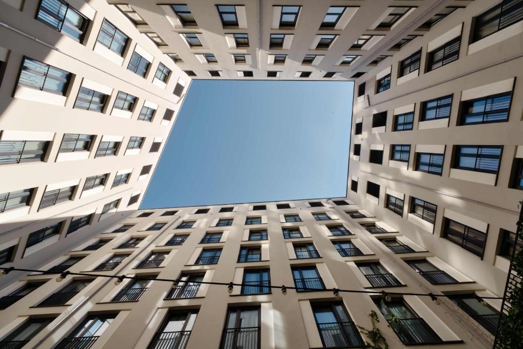 Hotel AMANO Grand Central — Hotel building in Berlin, Berlin