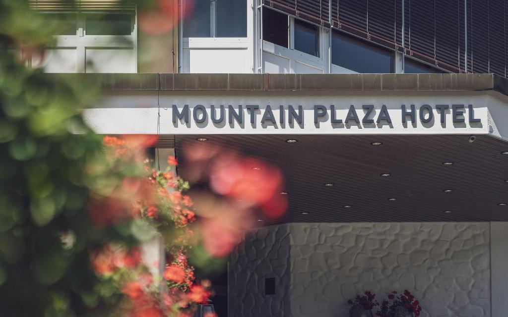 Mountain Plaza Hotel - 2