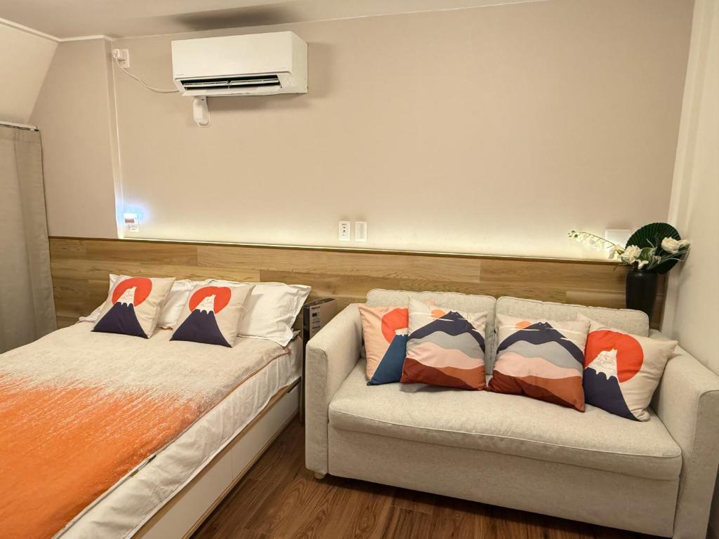 Shinjuku Cozy Apartment Near Station