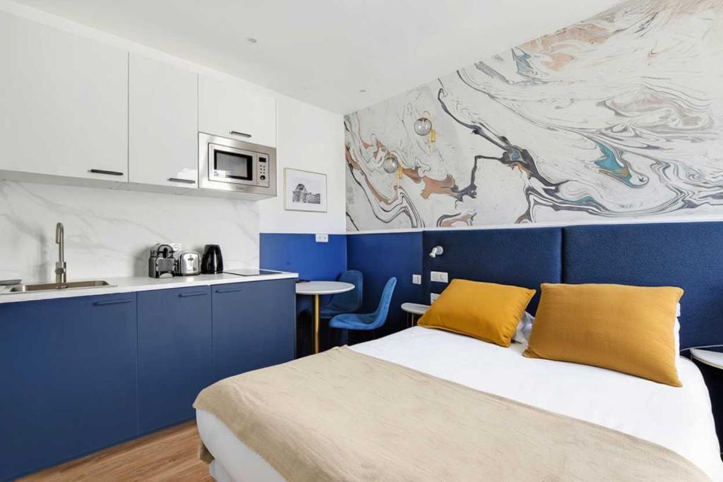 Modern Sutdio for 2 with A-C - Near Montmartre - 3