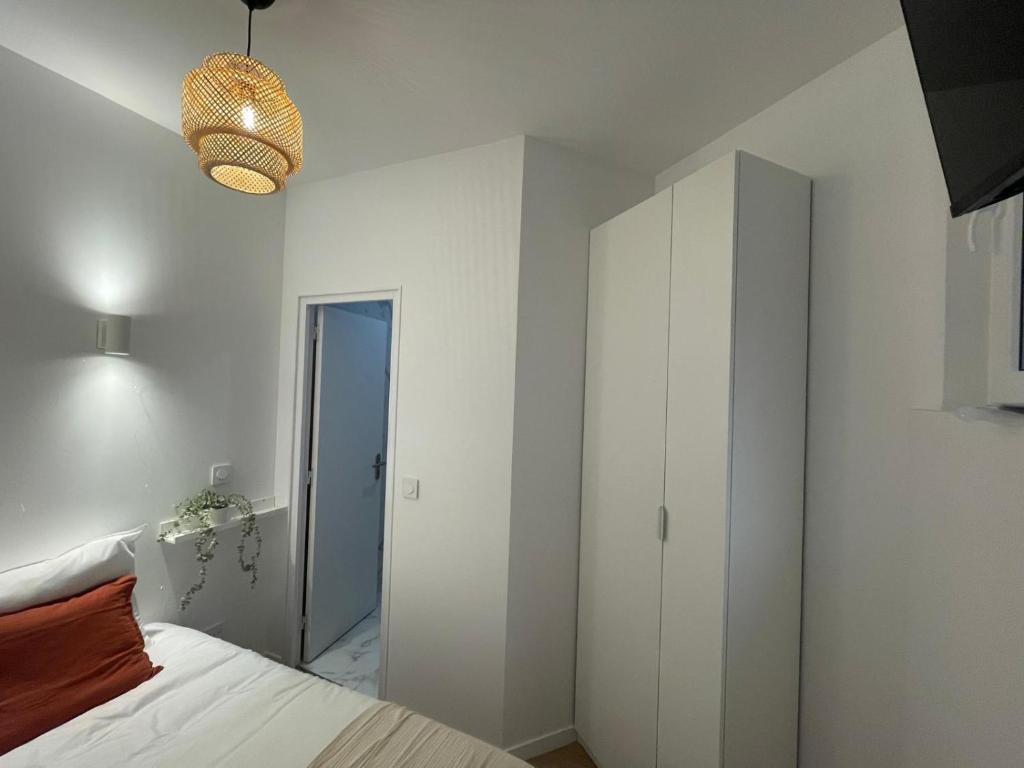 New 403 Suite Rose - Cosy Apartment Paris Center - 4