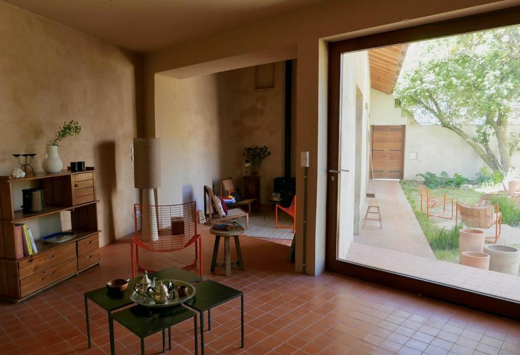 Villa Magnolia Arles Garden - 3
