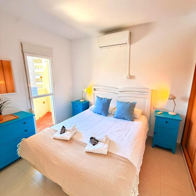 Apartment Large Terrace Sea & Mountain Benalbeach - 3