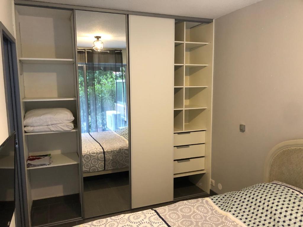 Bel appartement à Juan Les Pins, à 700 m des plages et proche du vieil Antibes - 4