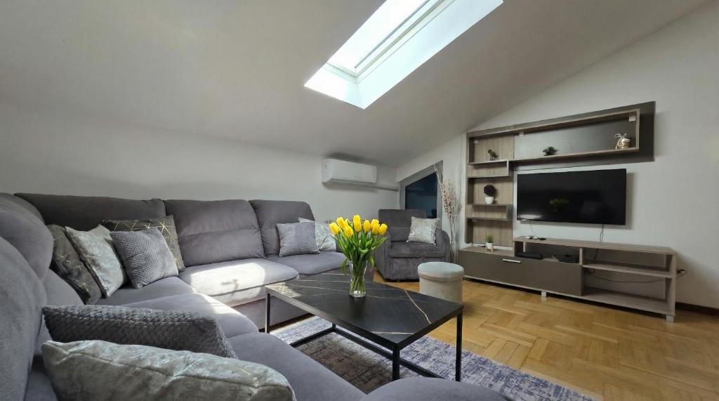 GOLD Apartment - Budva Center - 2