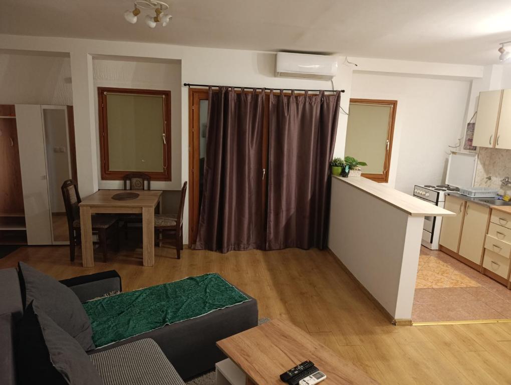 STAR Apartment - 2