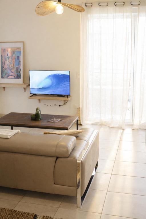 Beautiful flat in Port Marianne with parking - 3