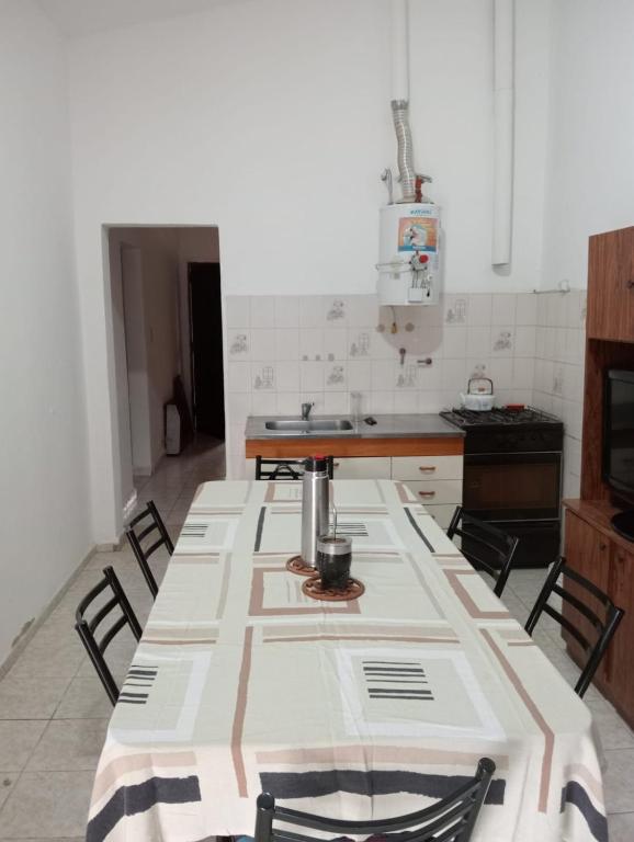 Casa con pileta privada en Villa Corlas Paz - Cerca del lago - 3