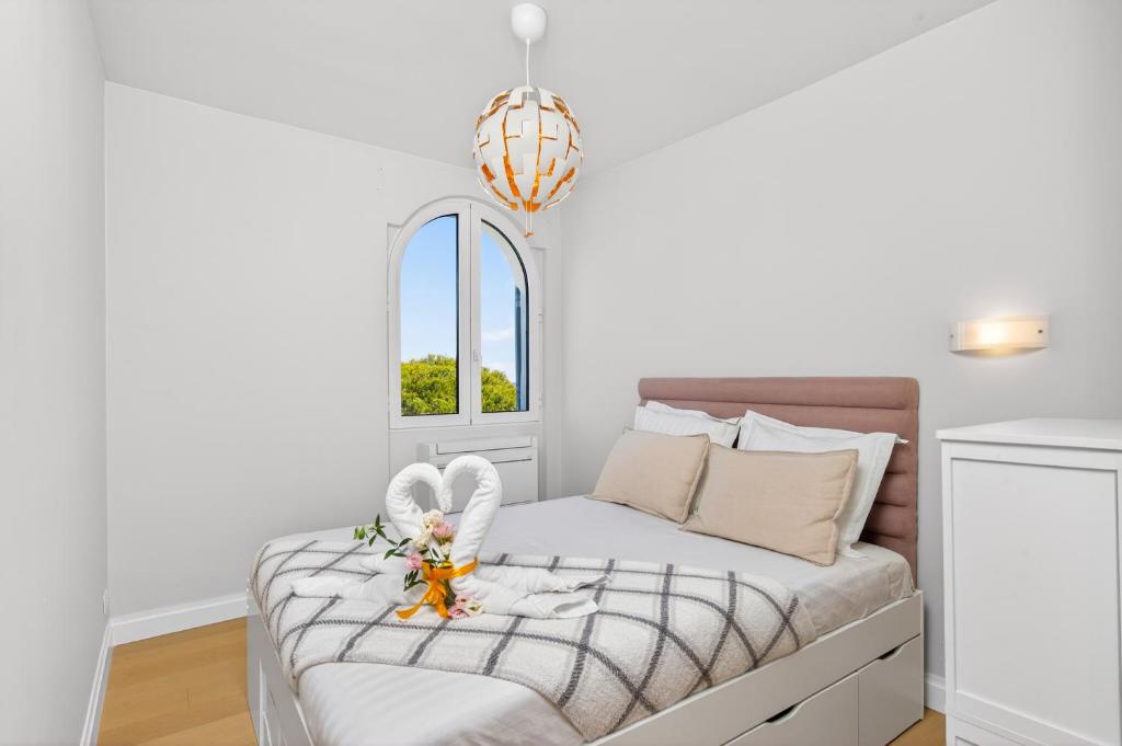 LE PAVILLON SISSI - Sublime logement-Vue mer extraordinaire-Roquebrune - 4