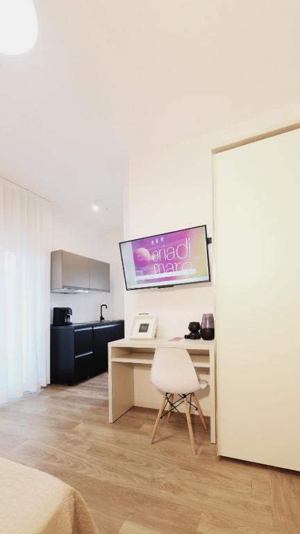 Hotel Aria di Mare Bed & Breakfast & Beach in centro a Riccione - 3