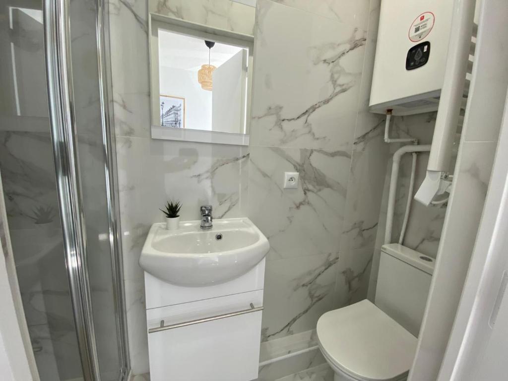 914 Suite Sophie - Cosy Apartment Paris Center - 5