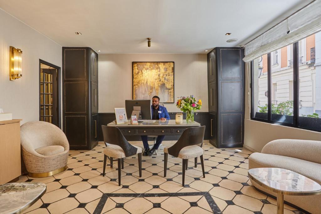 Hôtel Eiffel Rive Gauche - 1