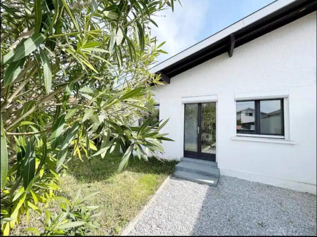Charmante maison pour 6 personnes avec Jardin - 2