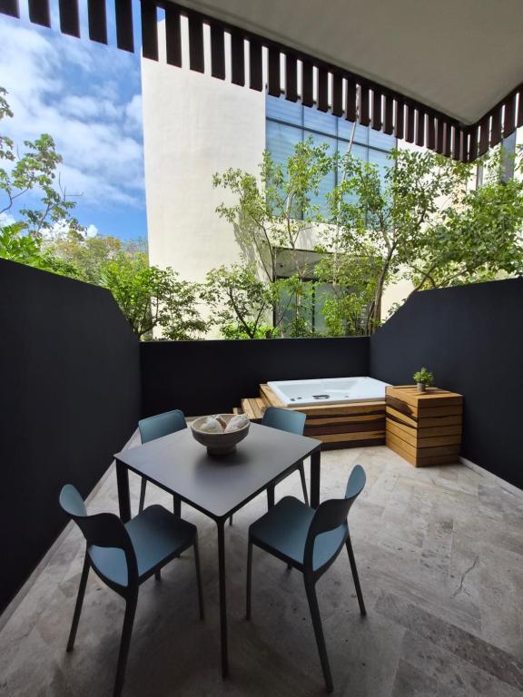 1BR in Tulum Hotel Zone - Jacuzzi - FREE Beach Club Access - 4