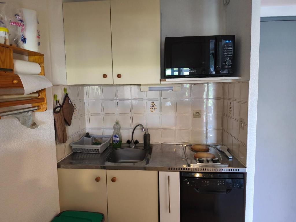 Appartement climatisé, parking - 4 pers. près du port - FR-1-796-110 - 3