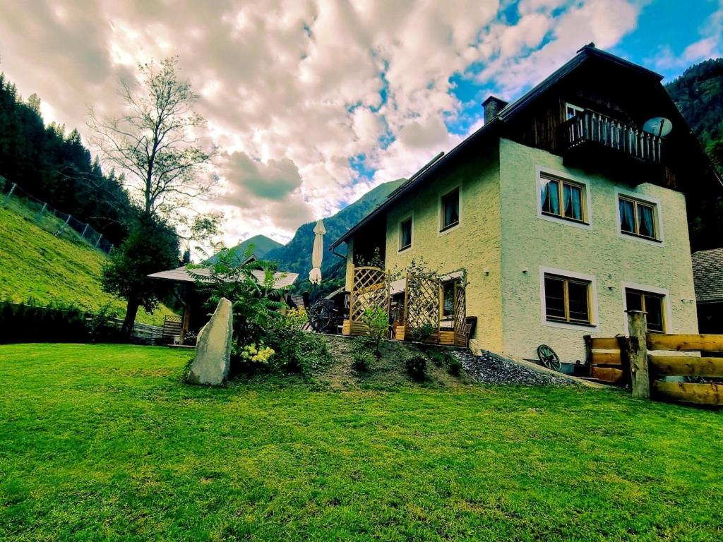 Alpine Holiday Home in Lungau - 1