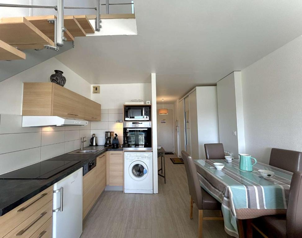 Les Hauts de La Baule, T2 Mezzanine avec piscine - LA BAULE - LB010-031 - 4