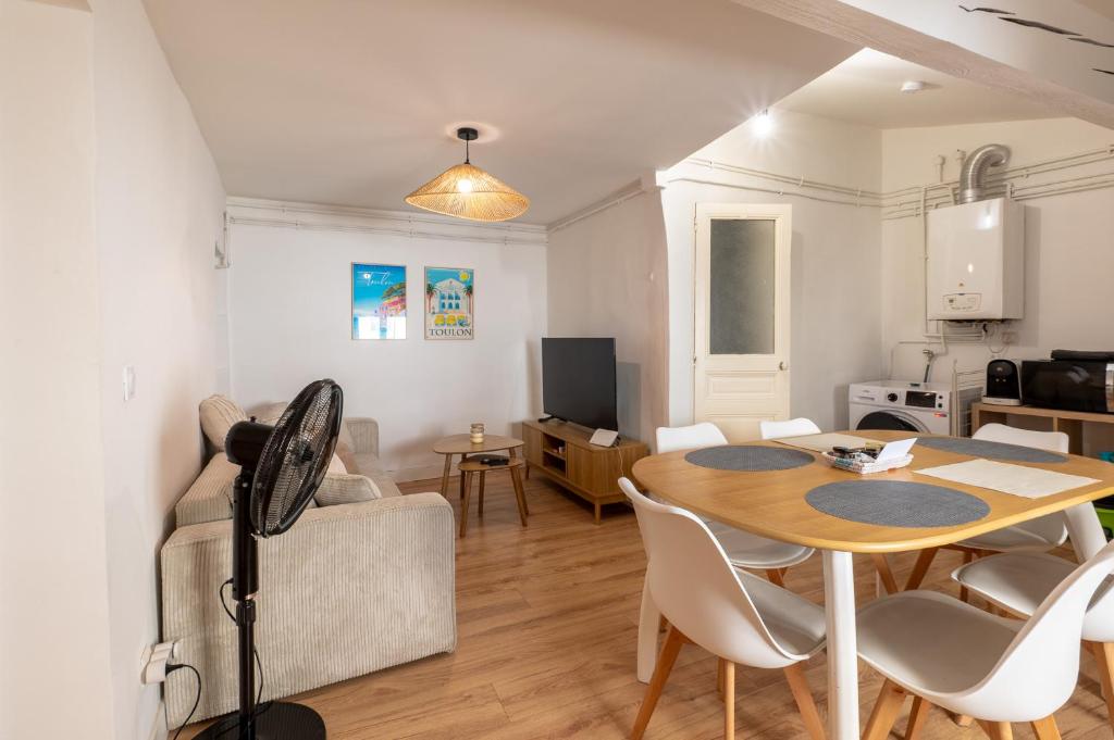 Appartement au cœur de Toulon face cathédrale - 3