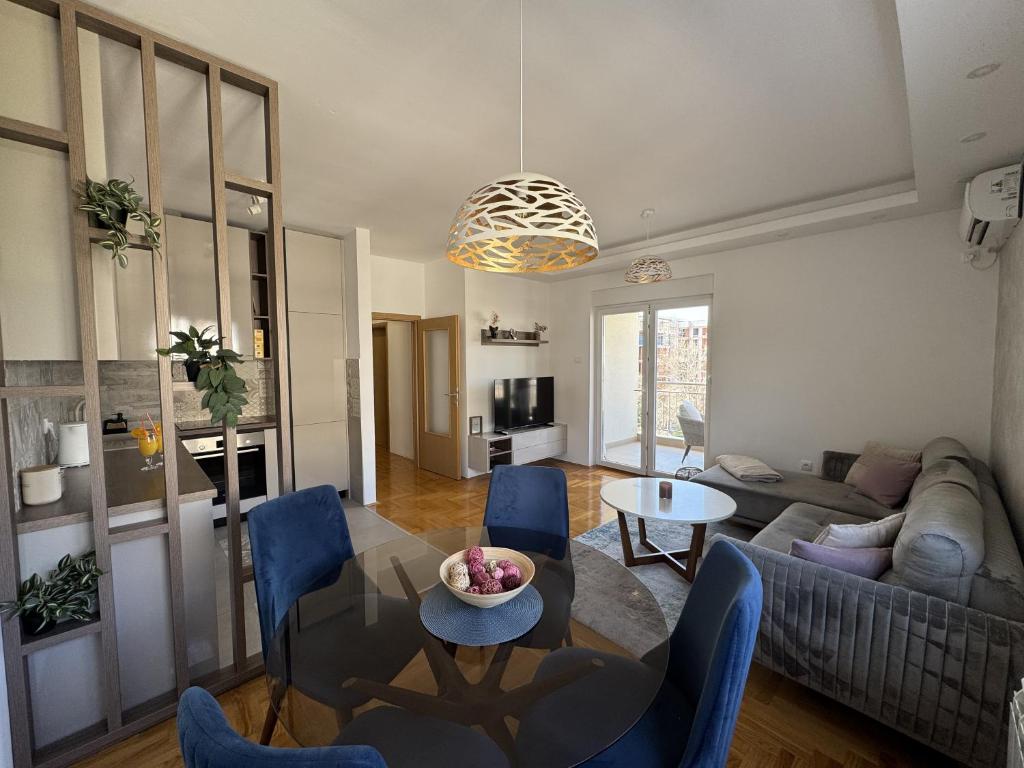 Sunset Apartment - 1