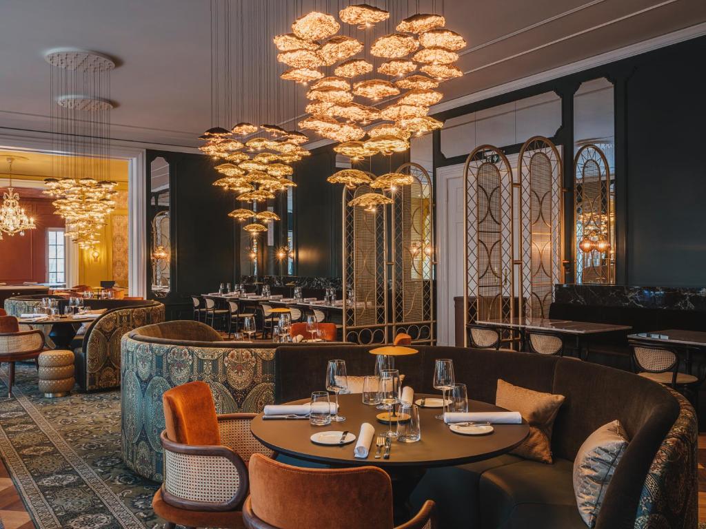 Restaurant, Taj Hessischer Hof, Frankfurt in Frankfurt am Main