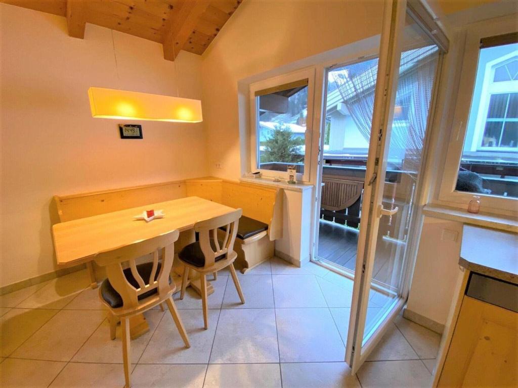 Apartment with Terrace in Hollersbach - 2