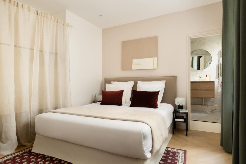 Marais Gem 2BR 6P Paris Stay - 5