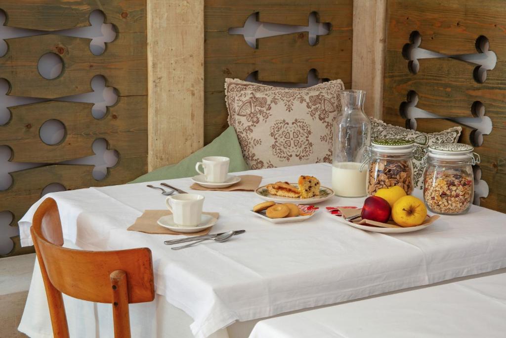 Edelweiss Alp Rooms - 2