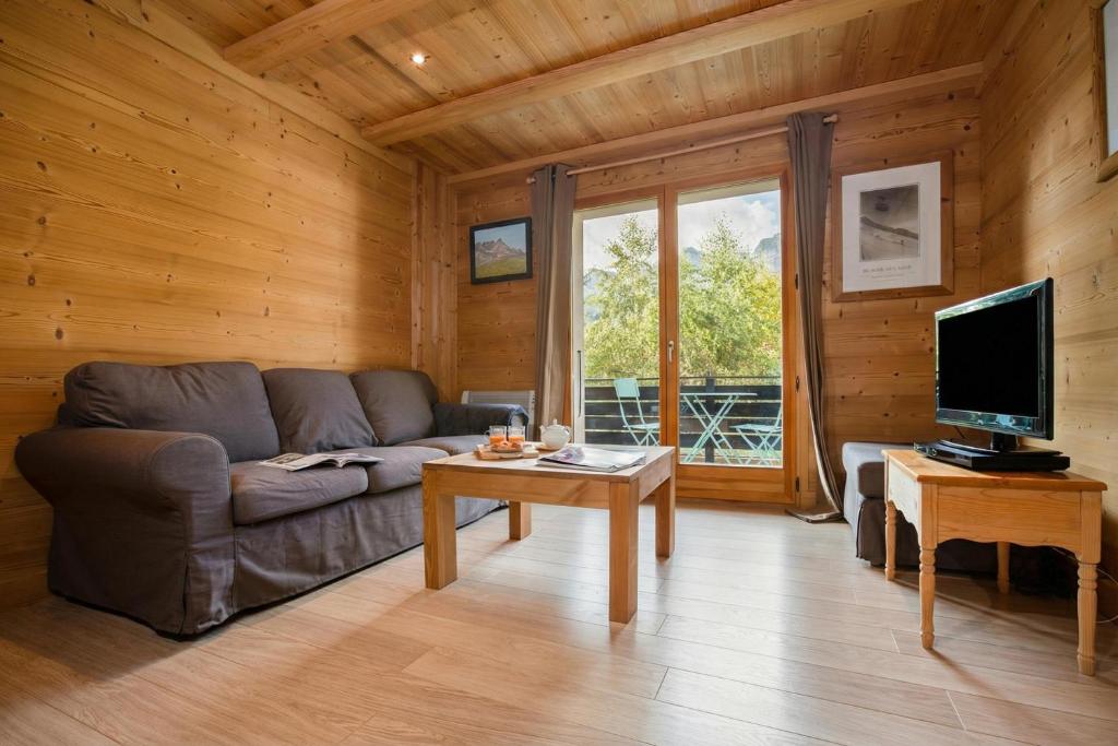 Apt La Sauvageonne in Servoz Balcony & Mountain views - Happy Rentals - 4