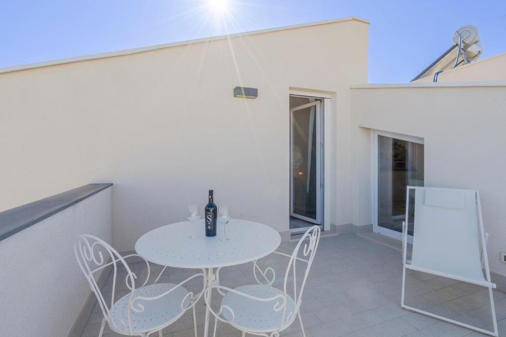 Boutique Apartment - Blue Sea - 2
