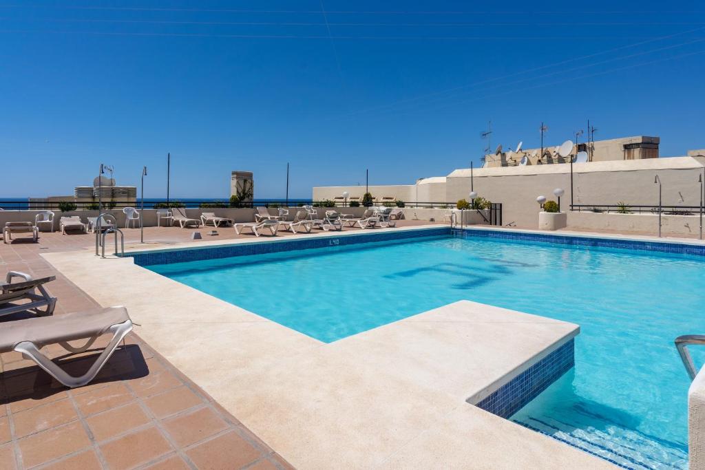 Apartment with Swimming-pool - 2
