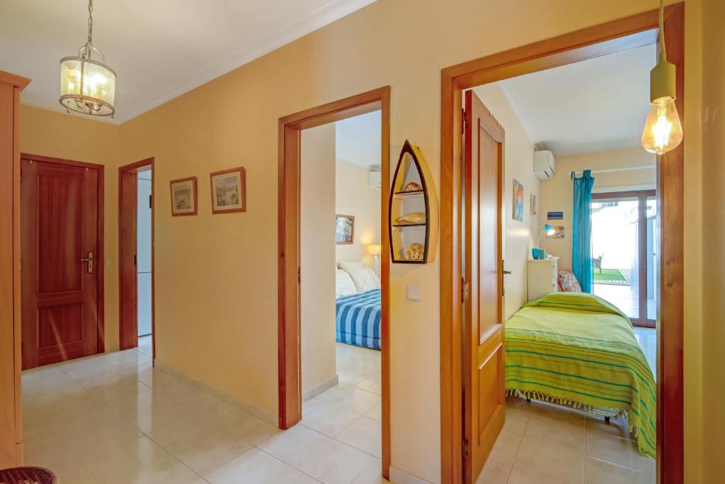 Apartamento beira mar — Hotel rooms in Armação de Pêra, Faro