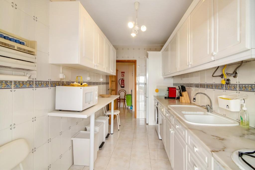 Apartamento beira mar — Hotel rooms in Armação de Pêra, Faro