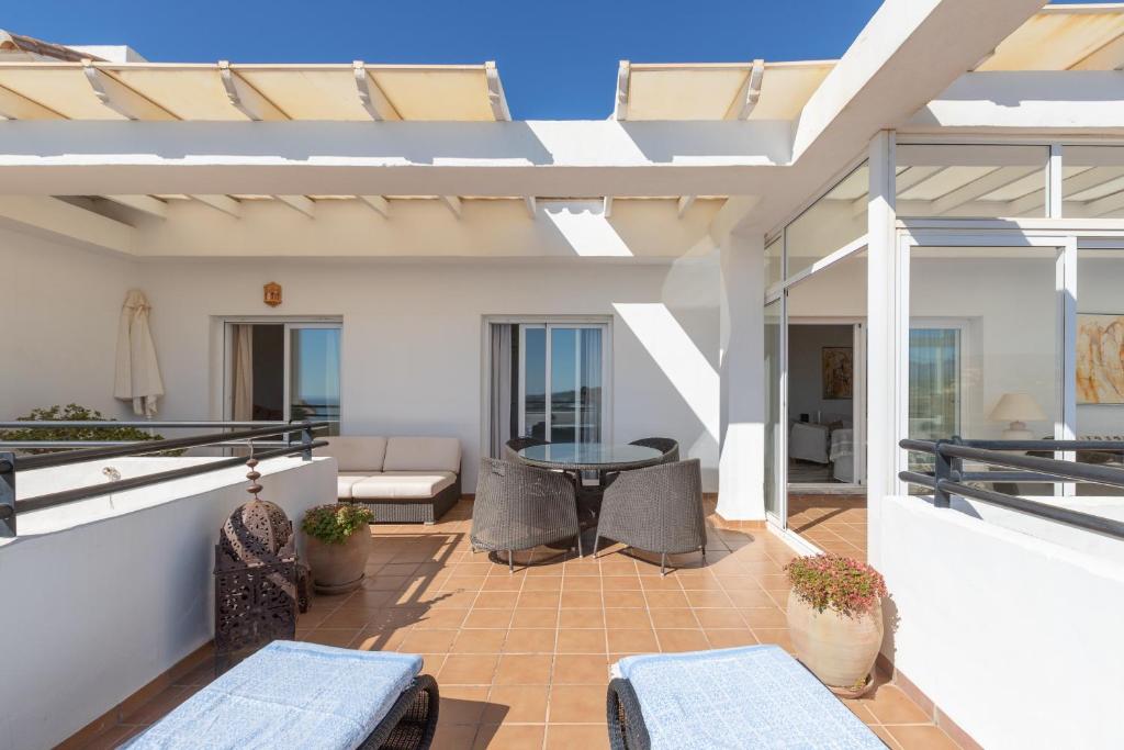 Penthouse with a fantastic view - 3