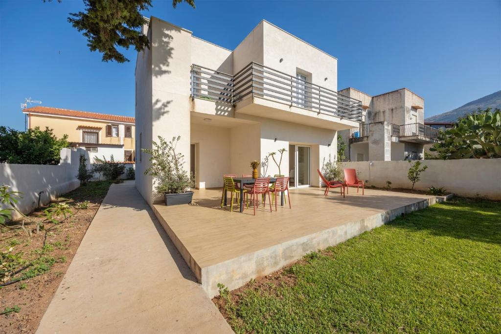 Villa Francesca - Beach and Airport - 1