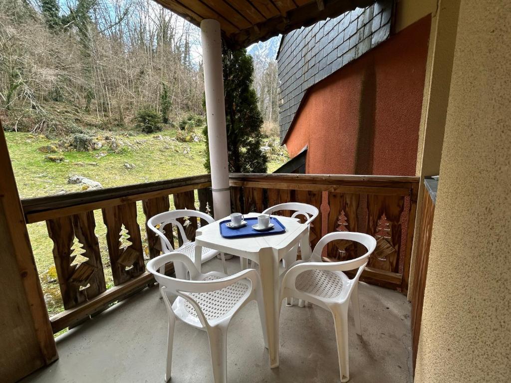 Tipa Lodge, Piscine et Spa, Parking - 2