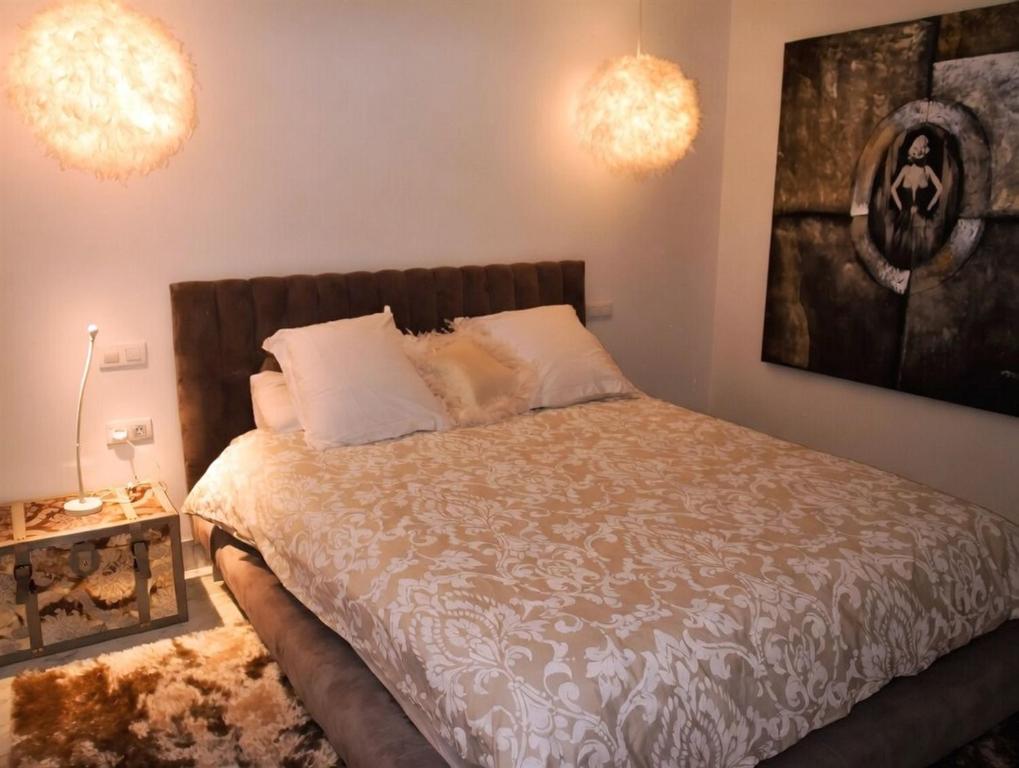 Villa Cadiz AV offers privacy and confort in Marbella - 2