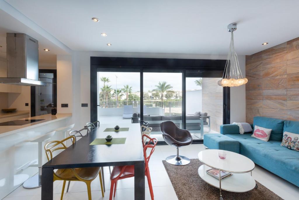 Apartment in Mil Palmeras - 5