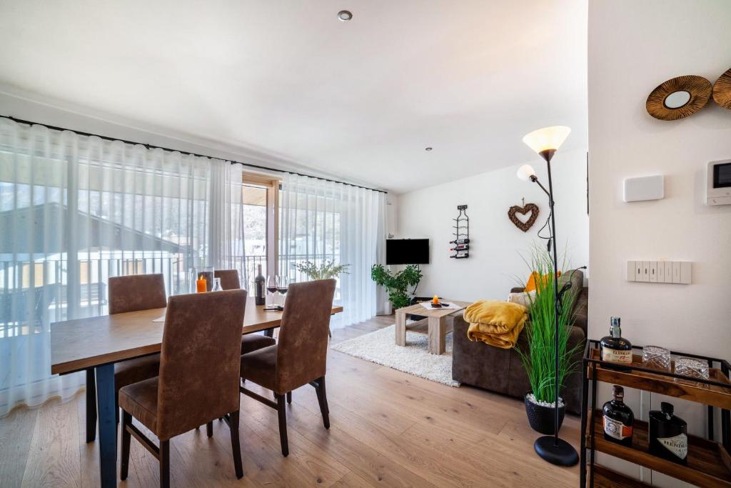 Adler Living Attika Wohnung - 5