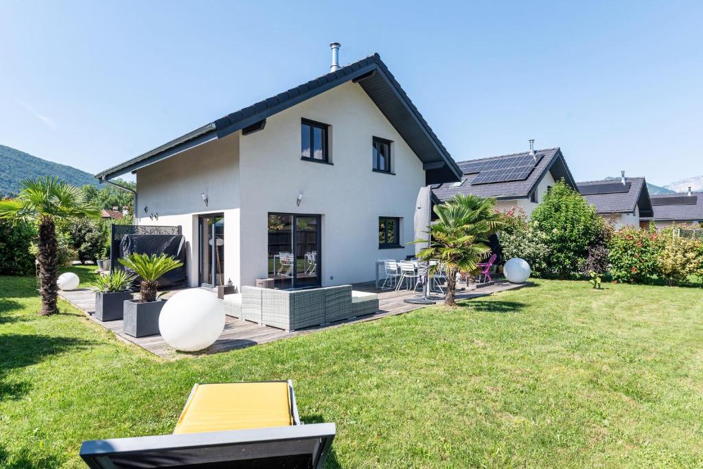 Maison neuve proche lac d'Annecy - 1