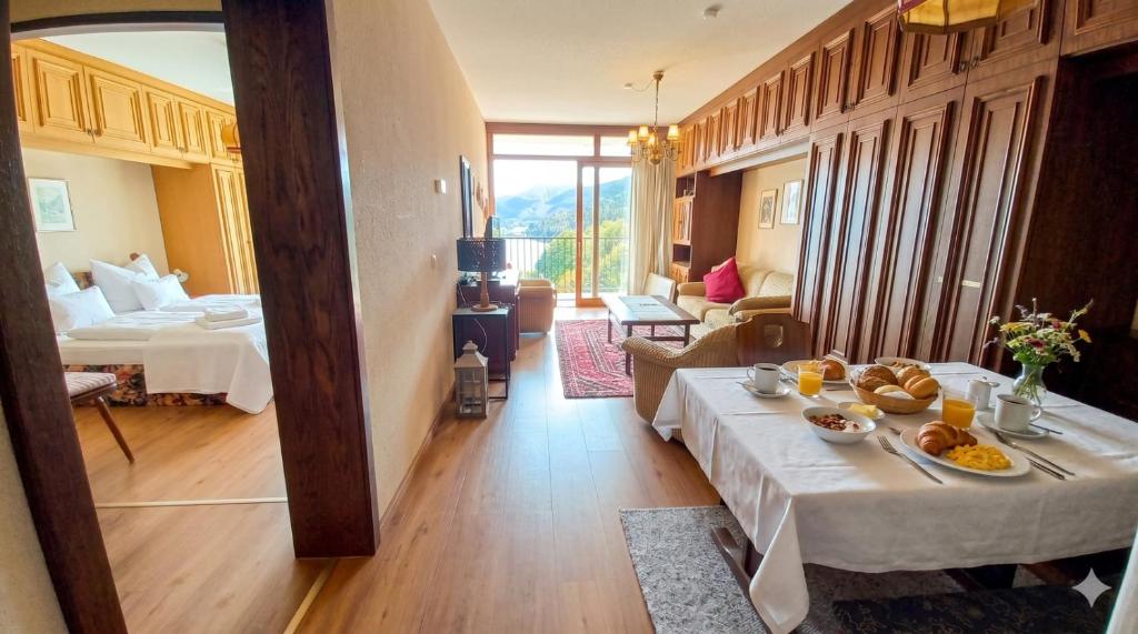 LB4 Seeblick Appartement Haus Landskron mit direktem Seezugang am Ossiachersee - 4