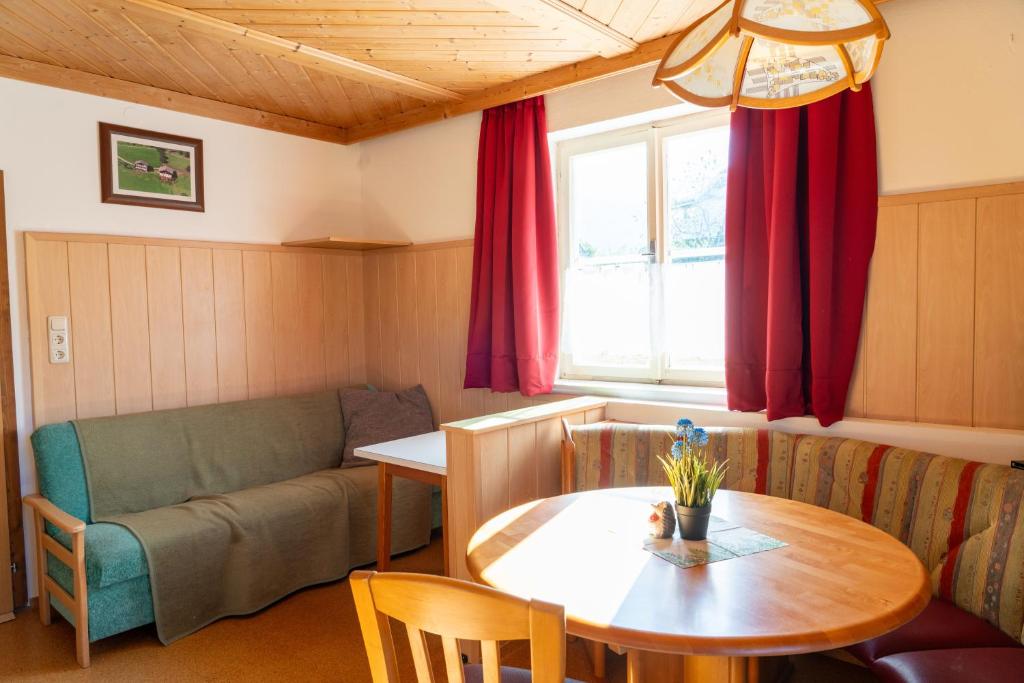 Knollgut Ferienwohnung Buchberg - 5
