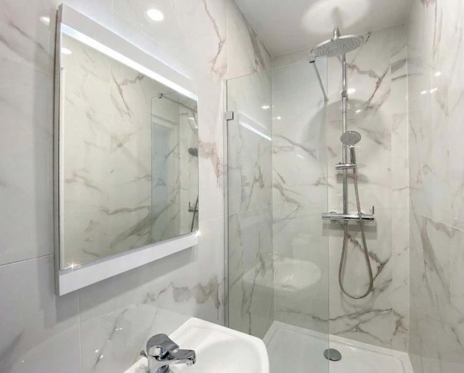 New 931 Suite Marine - Cosy Apartment Paris Center - 4