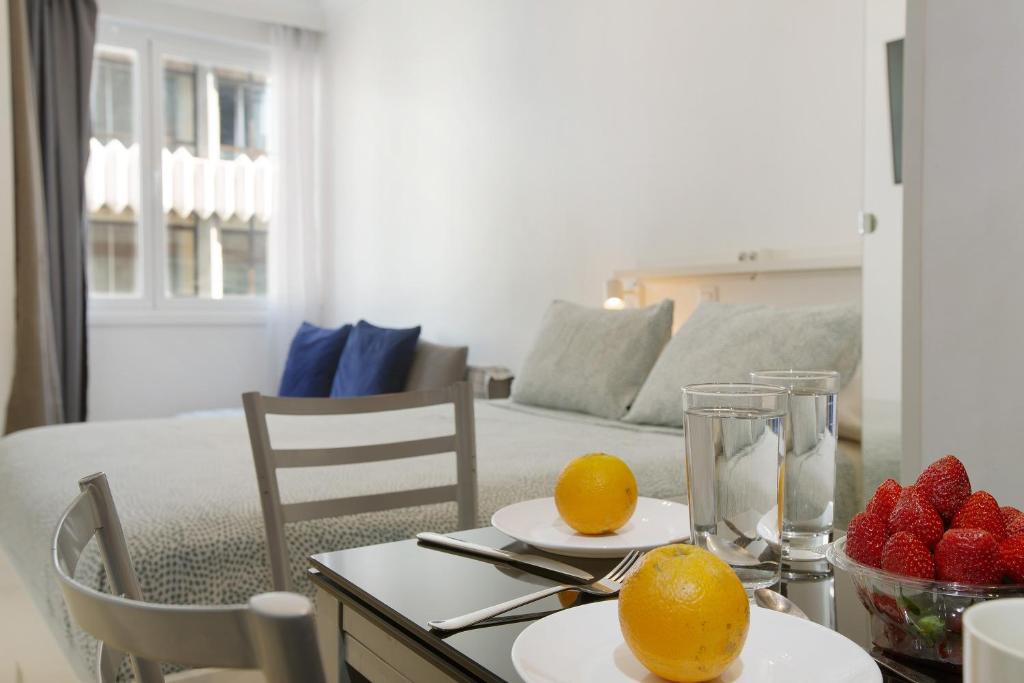 Seaview Studio apartment canteras - 1