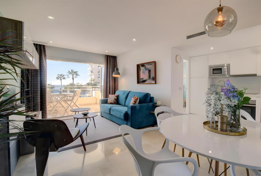 Front line beach apartment 2 bedr - 2