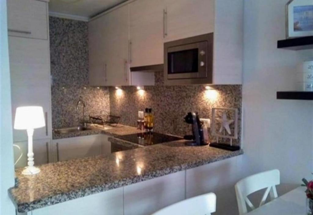Apartment with beautiful ocean view - 4