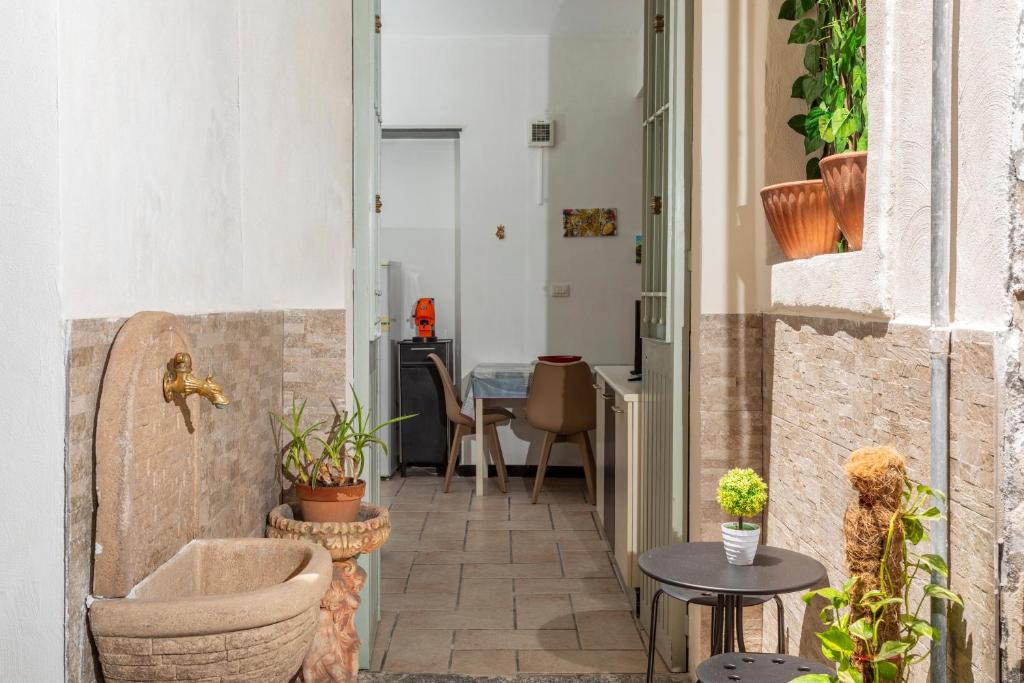 Giulia's Home - Borgo Catania - 1