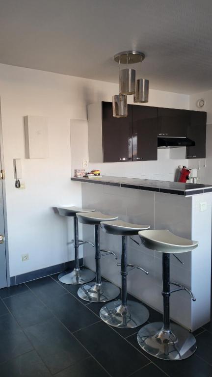 Grand studio avec ascenseur, parking et terrasse - 3